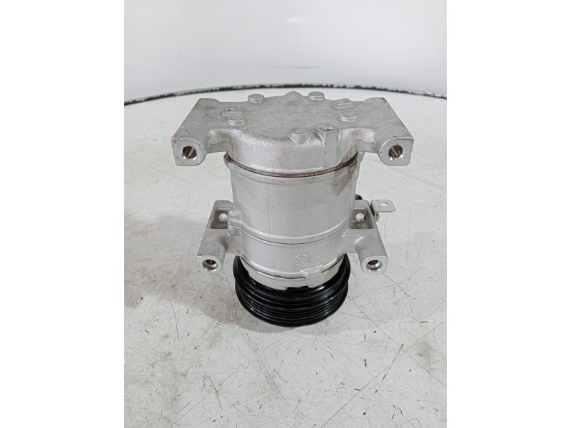 Recambio de compresor aire acondicionado para mg rover mg zs 1.5 vti referencia OEM IAM 10780655  