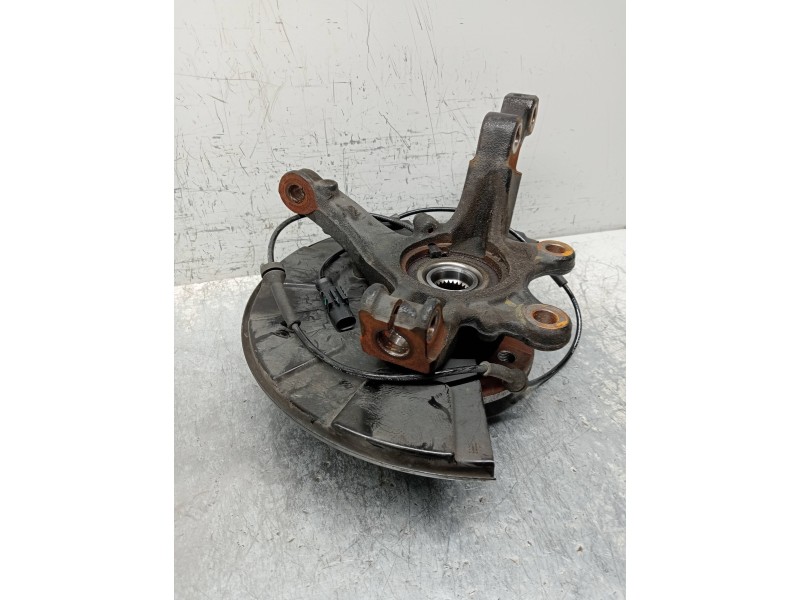 Recambio de mangueta delantera izquierda para mg rover mg zs 1.5 vti referencia OEM IAM   