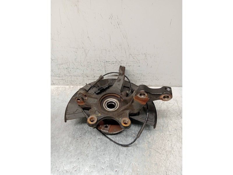 Recambio de mangueta delantera izquierda para mg rover mg zs 1.5 vti referencia OEM IAM   