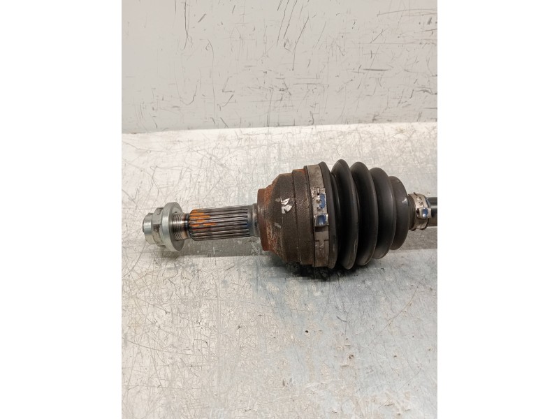 Recambio de transmision delantera derecha para mg rover mg zs 1.5 vti referencia OEM IAM 10233397  