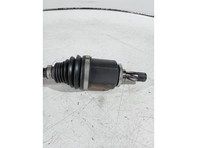 Recambio de transmision delantera izquierda para mg rover mg zs 1.5 vti referencia OEM IAM 10233396  
