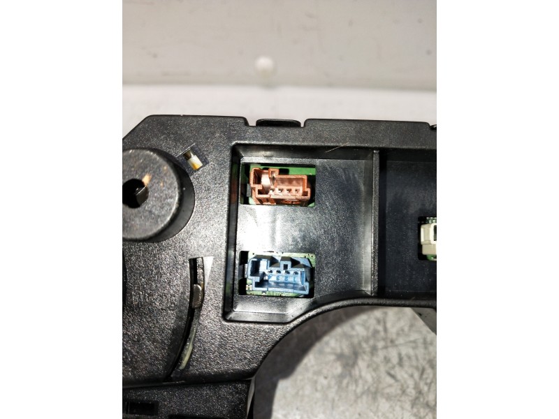 Recambio de mando luces para citroen c4 berlina sx referencia OEM IAM 96554962XT 34565705 