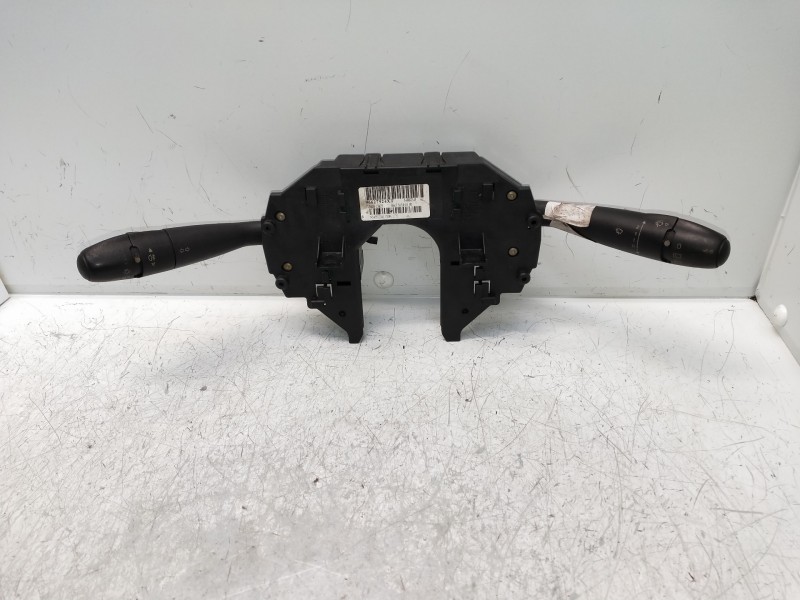 Recambio de mando luces para citroen c4 berlina lx referencia OEM IAM 96627924XT  