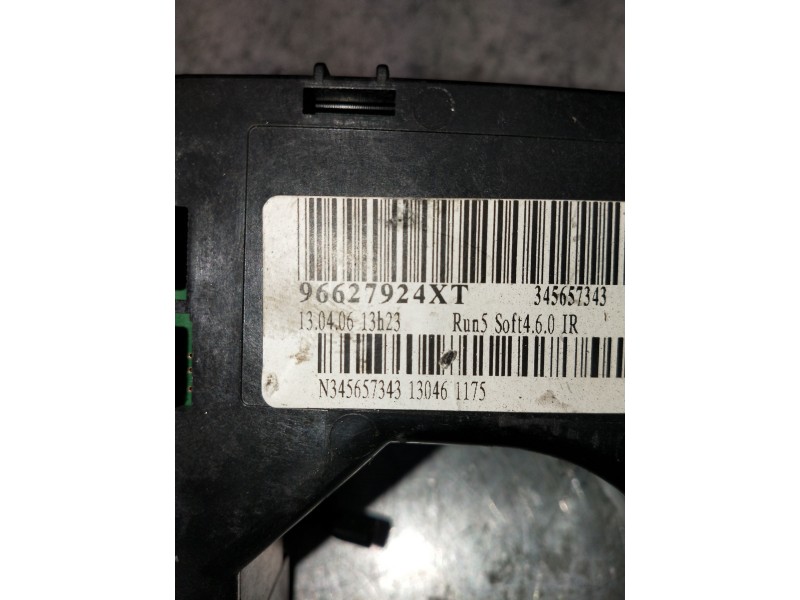 Recambio de mando luces para citroen c4 berlina lx referencia OEM IAM 96627924XT  