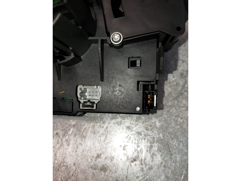 Recambio de mando luces para citroen c2 vtr referencia OEM IAM 96576781XT  