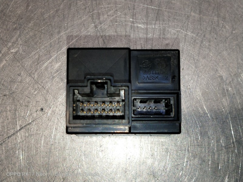 Recambio de modulo electronico para ssangyong rexton w limited 4wd referencia OEM IAM 299117682  