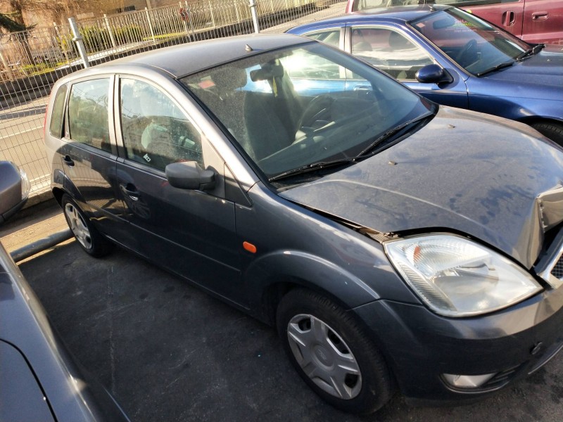 ford fiesta (cbk) del año 2003