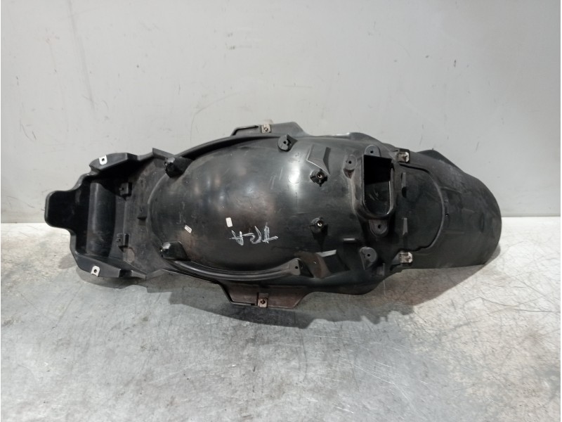 Recambio de guardabarros trasero para bmw r 1200 rt/st r1200 rt (10)(430) referencia OEM IAM 46627682858  