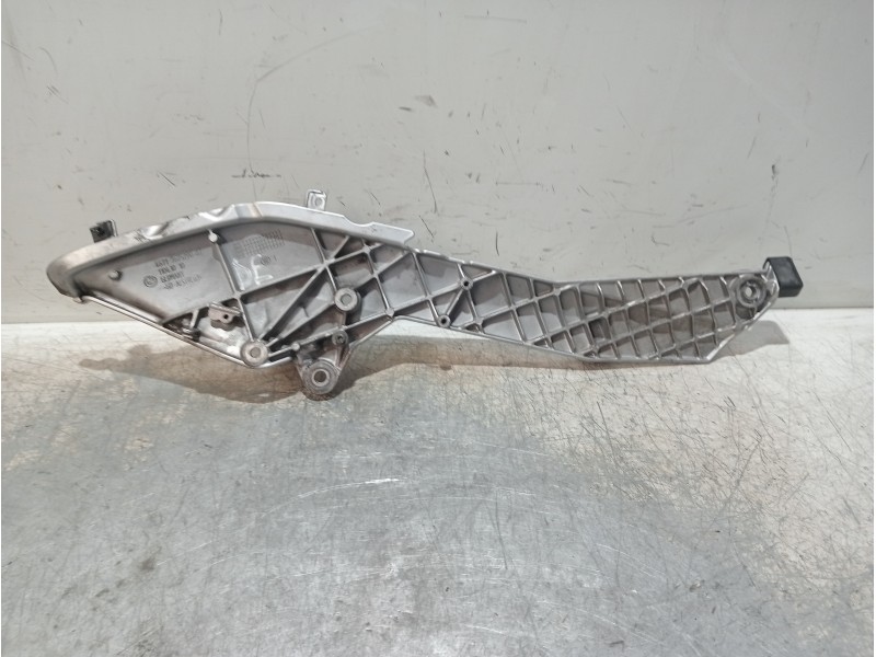 Recambio de estribo para bmw r 1200 rt/st r1200 rt (10)(430) referencia OEM IAM 767529002  DERECHO