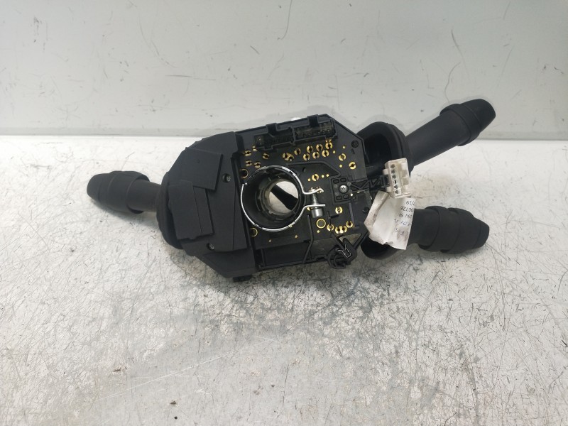 Recambio de mando luces para fiat bravo (198) 1.4 16v cat referencia OEM IAM 07354871190  