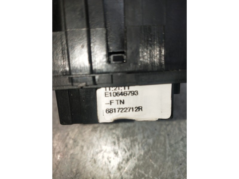 Recambio de mando limpia para dacia sandero 1.5 dci diesel fap cat referencia OEM IAM 681722712R  