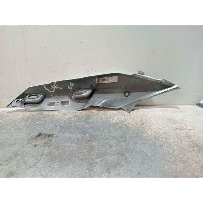 Recambio de carenado delantero derecho para bmw r 1200 rt/st r1200 rt (10)(430) referencia OEM IAM 7698026 TRASERO VER FOTO