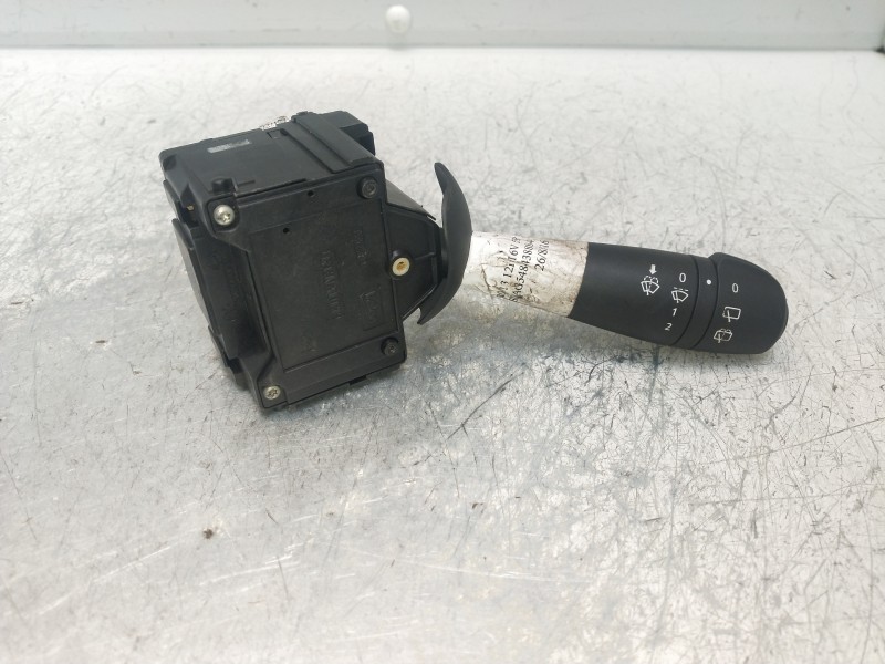 Recambio de mando limpia para dacia sandero 1.2 16v cat referencia OEM IAM 681727472R  