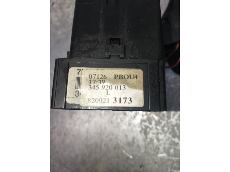 Recambio de mando luces para dacia logan básico referencia OEM IAM 8200213173  