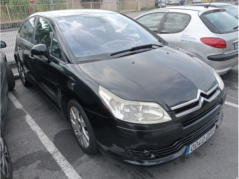 citroen c4 berlina del año 2005