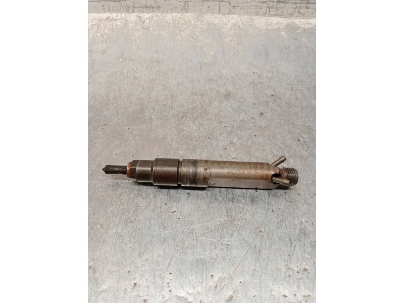 Recambio de inyector para audi a3 (8l) 1.9 tdi referencia OEM IAM 0432193595 038130202A BOSCH Recambio de inyector para audi a3 (8l) 1.9 tdi referencia OEM IAM 0432193595 038130202A BOSCH