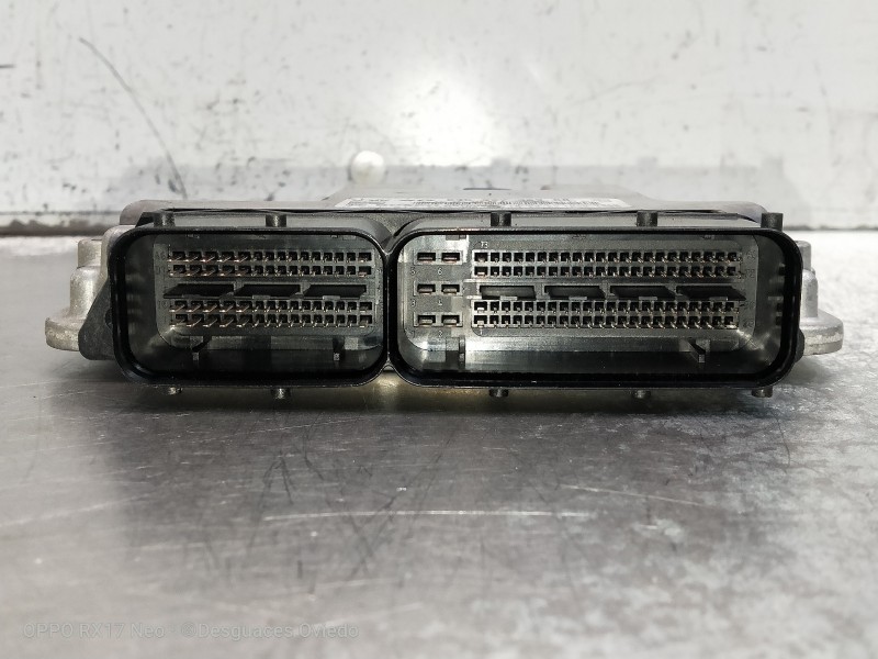 Recambio de centralita motor uce para volkswagen golf vii lim. bluemotion referencia OEM IAM 04C907309BB 0261S17849 1039T05940