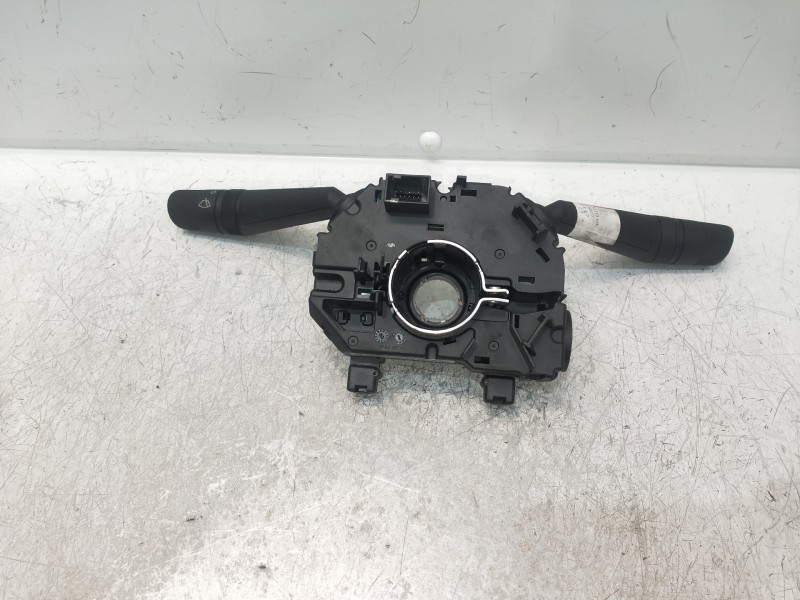 Recambio de mando luces para fiat doblo dynamic referencia OEM IAM 07355043  
