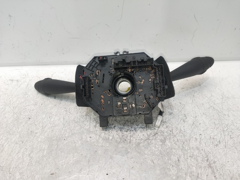 Recambio de mando luces para fiat marea berlina (185) 1.9 jtd cat referencia OEM IAM    Recambio de mando luces para fiat marea berlina (185) 1.9 jtd cat referencia OEM IAM