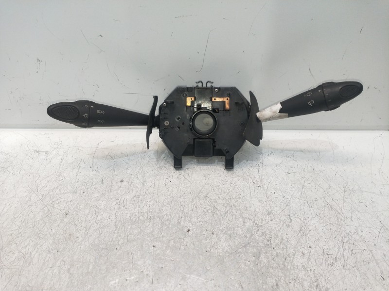 Recambio de mando luces para fiat marea berlina (185) 1.9 turbodiesel referencia OEM IAM    Recambio de mando luces para fiat marea berlina (185) 1.9 turbodiesel referencia OEM IAM