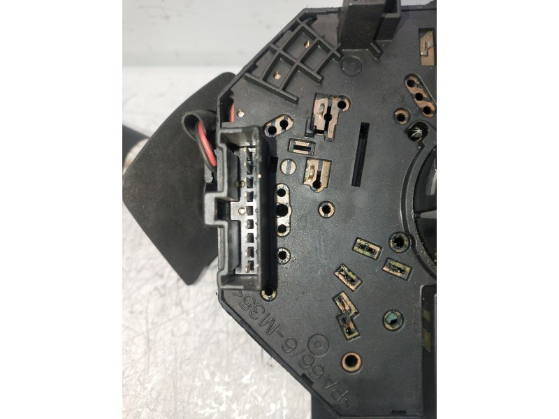 Recambio de mando luces para fiat marea berlina (185) 1.9 turbodiesel referencia OEM IAM    Recambio de mando luces para fiat marea berlina (185) 1.9 turbodiesel referencia OEM IAM