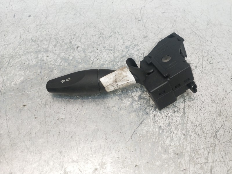 Recambio de mando luces para ford fiesta (cbk) 1.4 16v cat referencia OEM IAM   