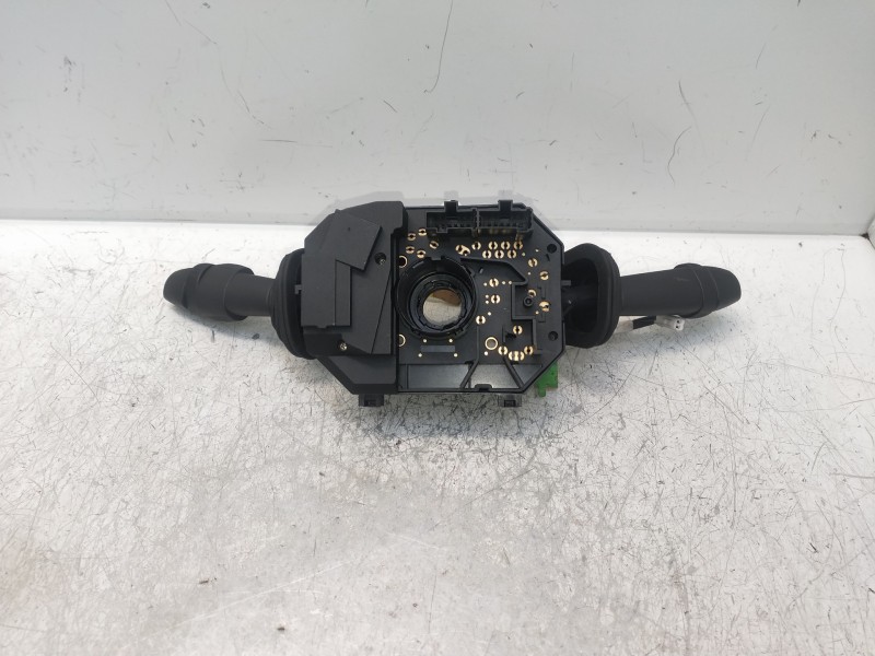 Recambio de mando luces para fiat stilo (192) 1.6 16v cat referencia OEM IAM 07352969540  