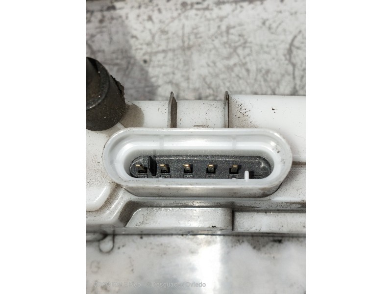 Recambio de motor cierre centralizado delantero izquierdo para citroen c2 sx referencia OEM IAM 230505113162 52187680 3P