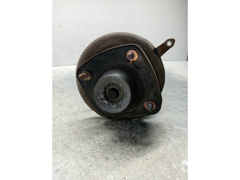 Recambio de mangueta delantera derecha para citroen saxo 1.1 furio referencia OEM IAM   