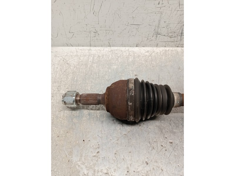 Recambio de transmision delantera derecha para citroen saxo 1.1 furio referencia OEM IAM   