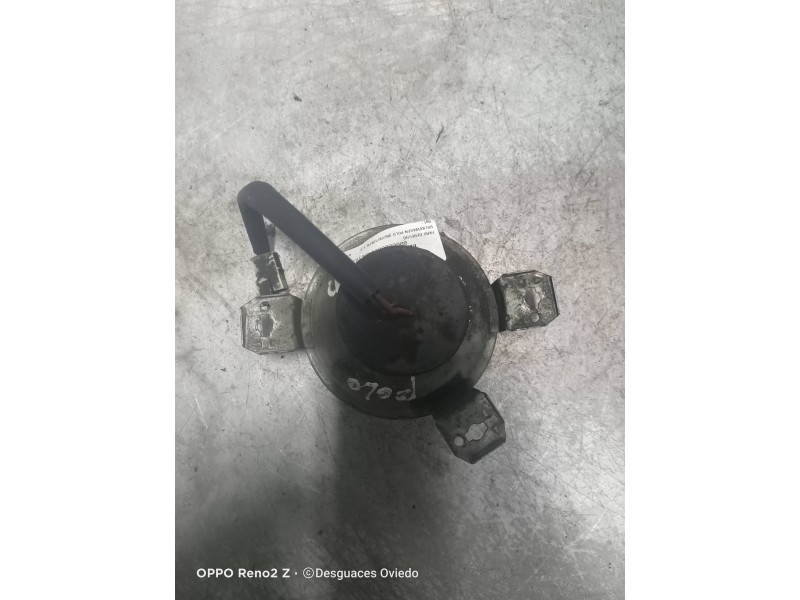 Recambio de faro derecho para volkswagen polo (867/871/873) 1.3 referencia OEM IAM    Recambio de faro derecho para volkswagen polo (867/871/873) 1.3 referencia OEM IAM