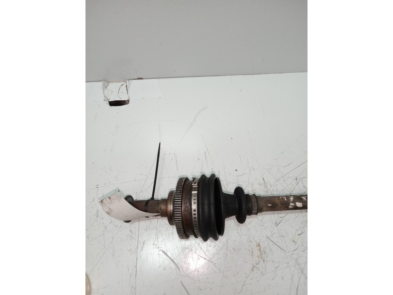 Recambio de transmision delantera izquierda para mazda 626 berl./coupe/famil. (gd/gv) referencia OEM IAM   