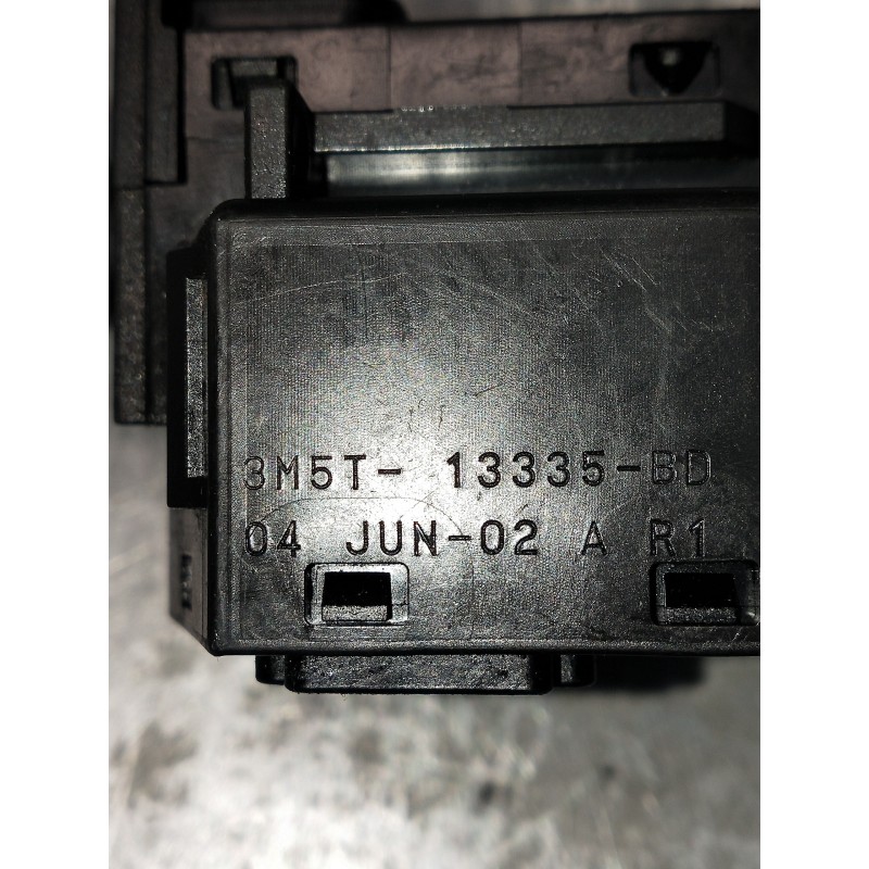 Recambio de mando luces para ford focus c-max (cap) 2.0 tdci cat referencia OEM IAM 3M5T13335BD  