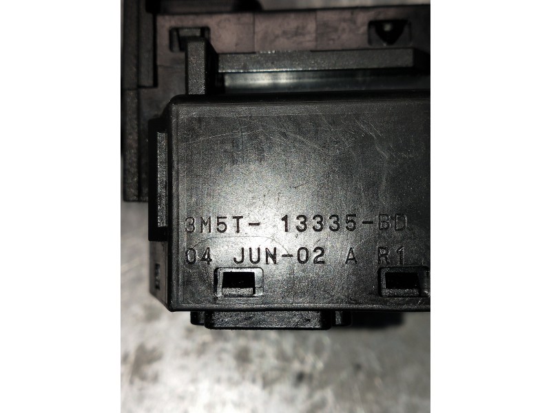 Recambio de mando luces para ford focus c-max (cap) 2.0 tdci cat referencia OEM IAM 3M5T13335BD  
