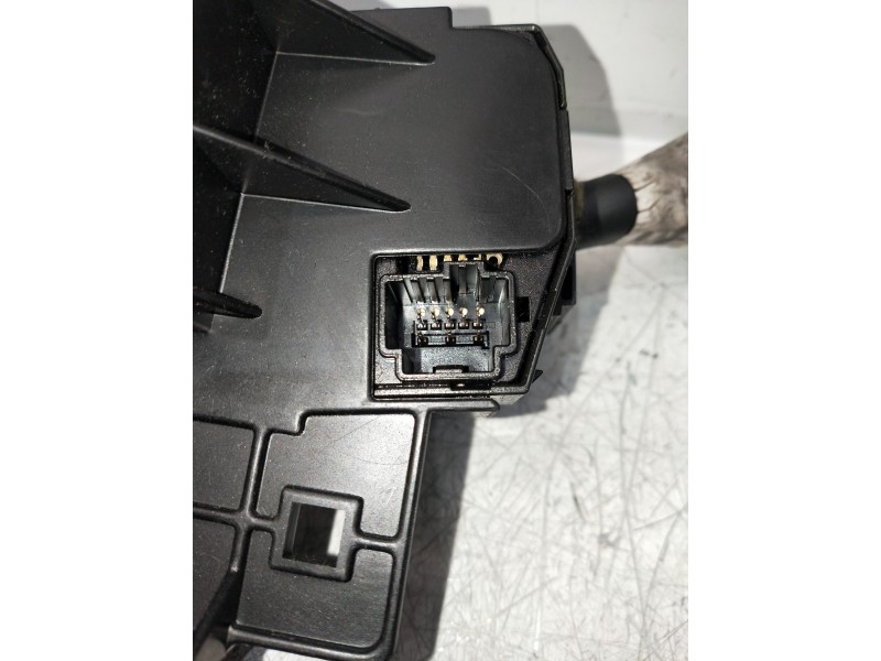 Recambio de mando luces para ford focus sportbreak (cap) 1.6 tdci cat referencia OEM IAM   
