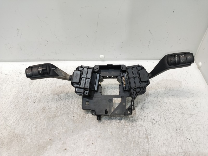 Recambio de mando luces para ford focus c-max (cap) 1.6 tdci cat referencia OEM IAM    Recambio de mando luces para ford focus c-max (cap) 1.6 tdci cat referencia OEM IAM