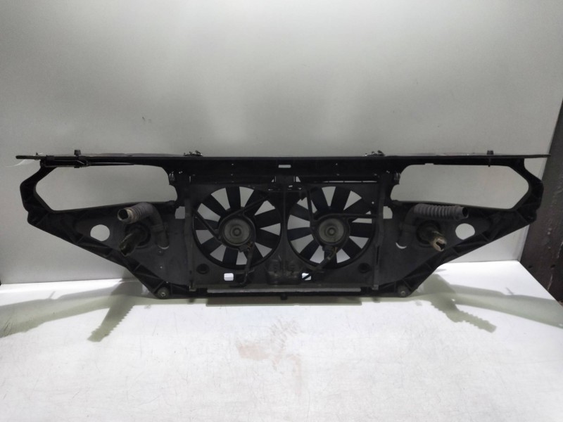 Recambio de panel frontal para peugeot 605 2.0 cat referencia OEM IAM   