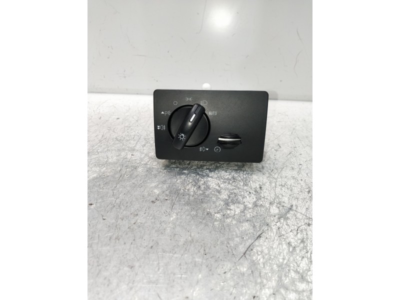 Recambio de mando luces para ford focus berlina (cap) st referencia OEM IAM 4M5T13A024JA  