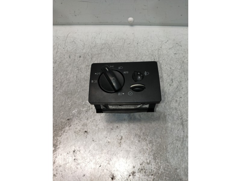 Recambio de mando luces para ford focus c-max (cap) 2.0 tdci cat referencia OEM IAM 3M5T13A024CB  