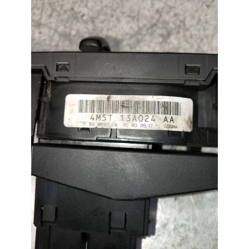Recambio de mando luces para ford focus berlina (cap) 2.0 tdci cat referencia OEM IAM 4M5T13A024AA  INTERRUPTOR