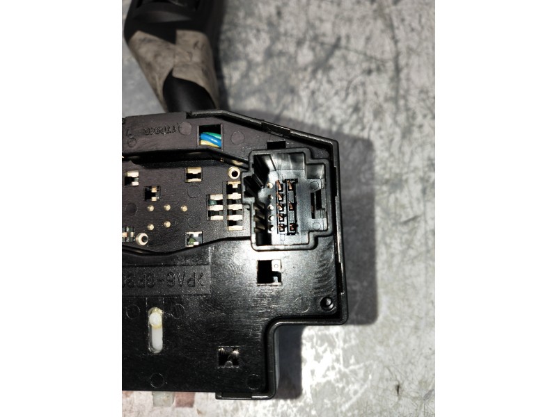 Recambio de mando luces para ford focus lim. (cb4) 1.6 tdci cat referencia OEM IAM 4M3T13335BD  