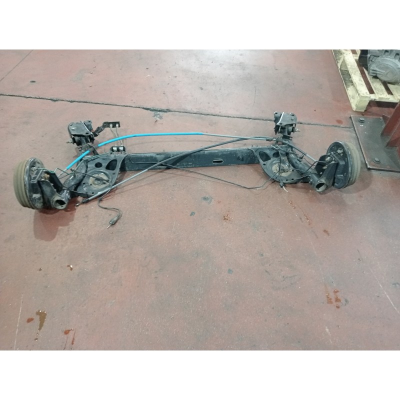 Recambio de puente trasero para renault clio iii 1.2 16v referencia OEM IAM   ABS