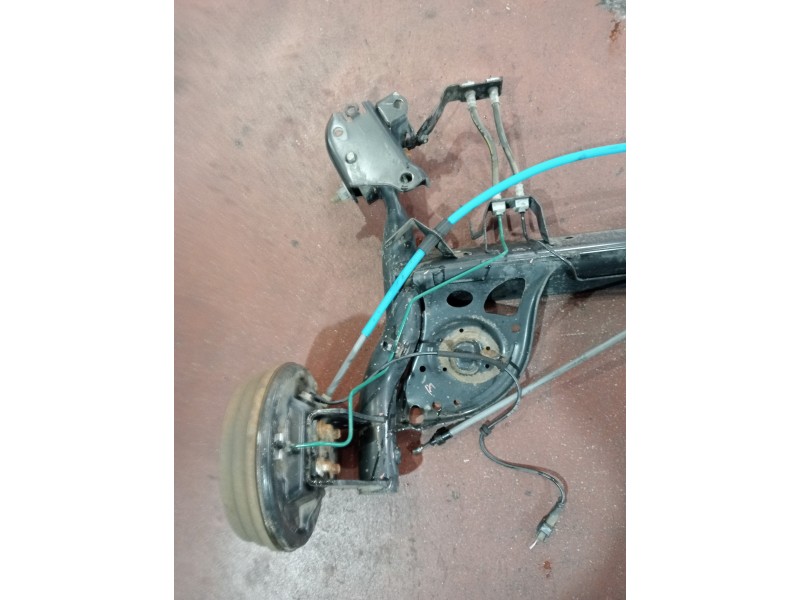 Recambio de puente trasero para renault clio iii 1.2 16v referencia OEM IAM   ABS