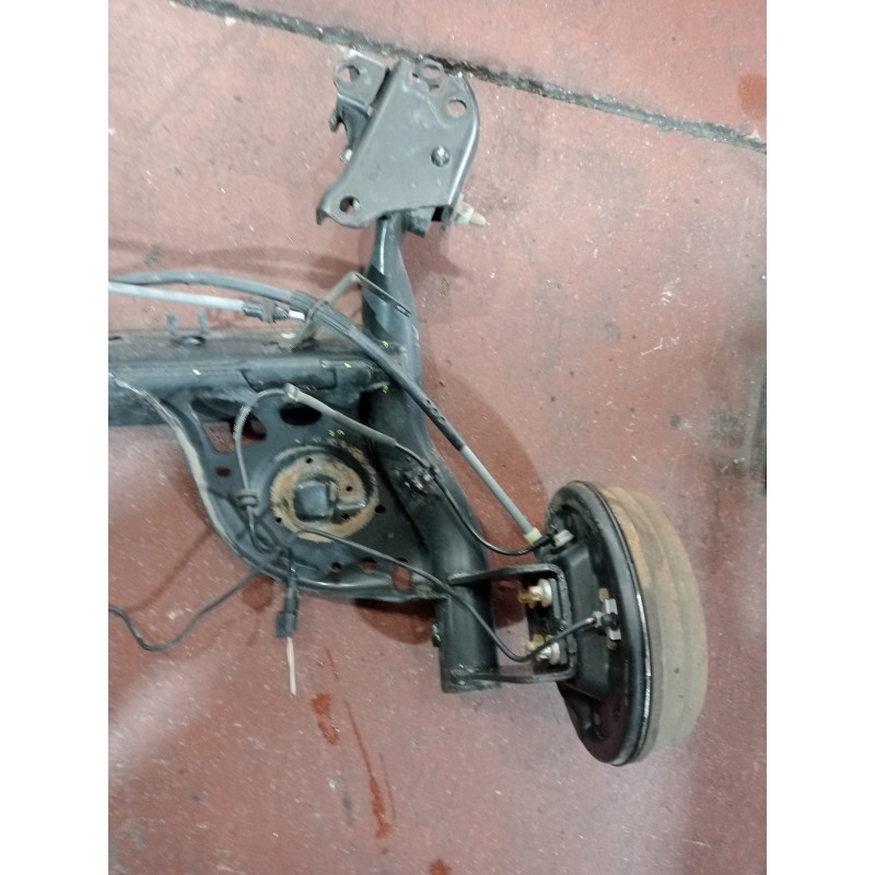 Recambio de puente trasero para renault clio iii 1.2 16v referencia OEM IAM   ABS