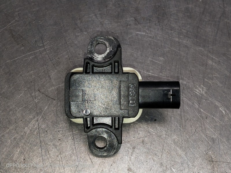 Recambio de sensor para maserati ghibli diesel referencia OEM IAM A1668210351 56054084AA Q022583504