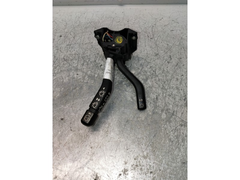 Recambio de mando luces para ford sierra berlina 2.0 (ohc) referencia OEM IAM 90GG11K665DC  +MANDO LIMPIA