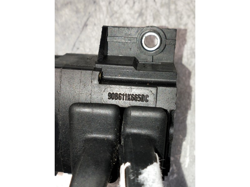 Recambio de mando luces para ford sierra berlina 2.0 (ohc) referencia OEM IAM 90GG11K665DC  +MANDO LIMPIA