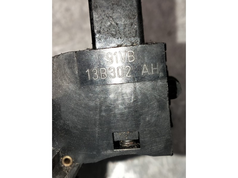 Recambio de mando luces para ford transit, caja cerr. largo 95 ft 100 2.5 express-line referencia OEM IAM 91VB13B30AH  