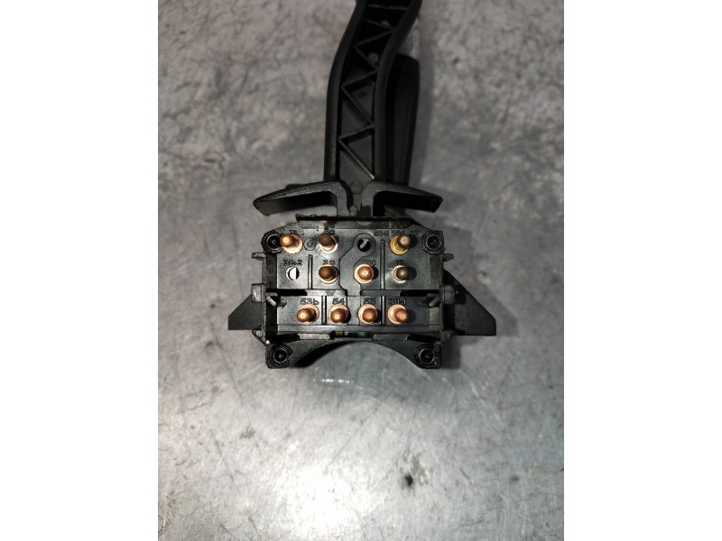 Recambio de mando limpia para ford transit, caja cerrada 86/92 2.5 diesel referencia OEM IAM 86VB11K665AB  + MANDO LUCES