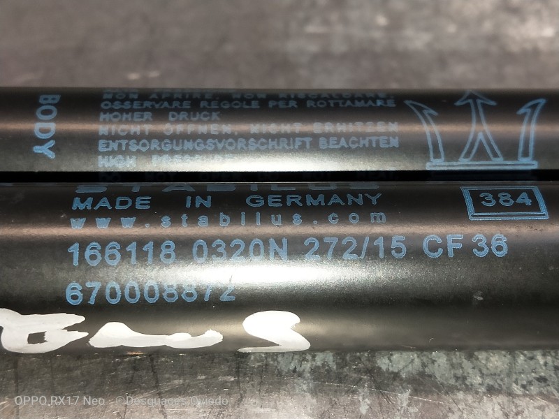 Recambio de amortiguadores capo para maserati ghibli diesel referencia OEM IAM 670008872 166118 0320N